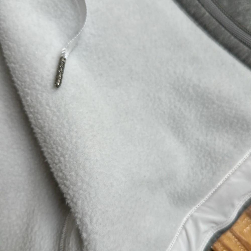 Lululemon Full Zip Jacket 8 Gray - Picture 9 of 14